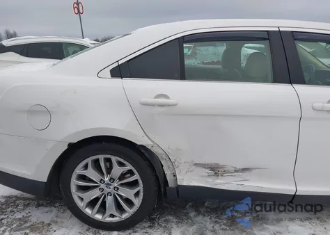 2013 Ford Taurus Limited z USA, uszkodzony, nr VIN 1FAHP2F81DG166103